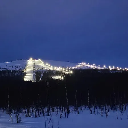 Villa Aatu Ski-in Ski-out Levi