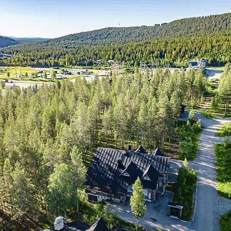 Villa Aatu Ski-in Ski-out