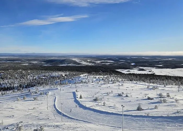 Villa Aatu Ski-in Ski-out Levi